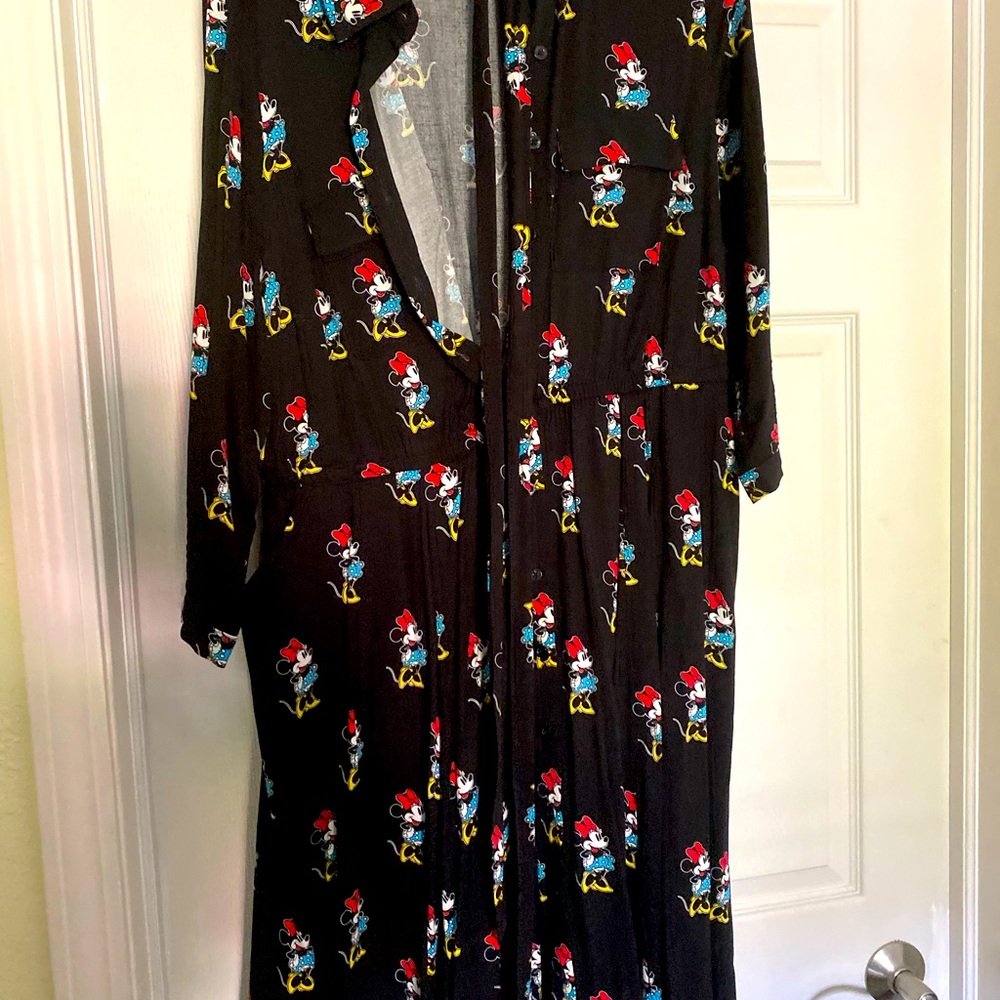 EUC Torrid Disney Minnie Mouse Button up Dress with Pockets Sz. 1